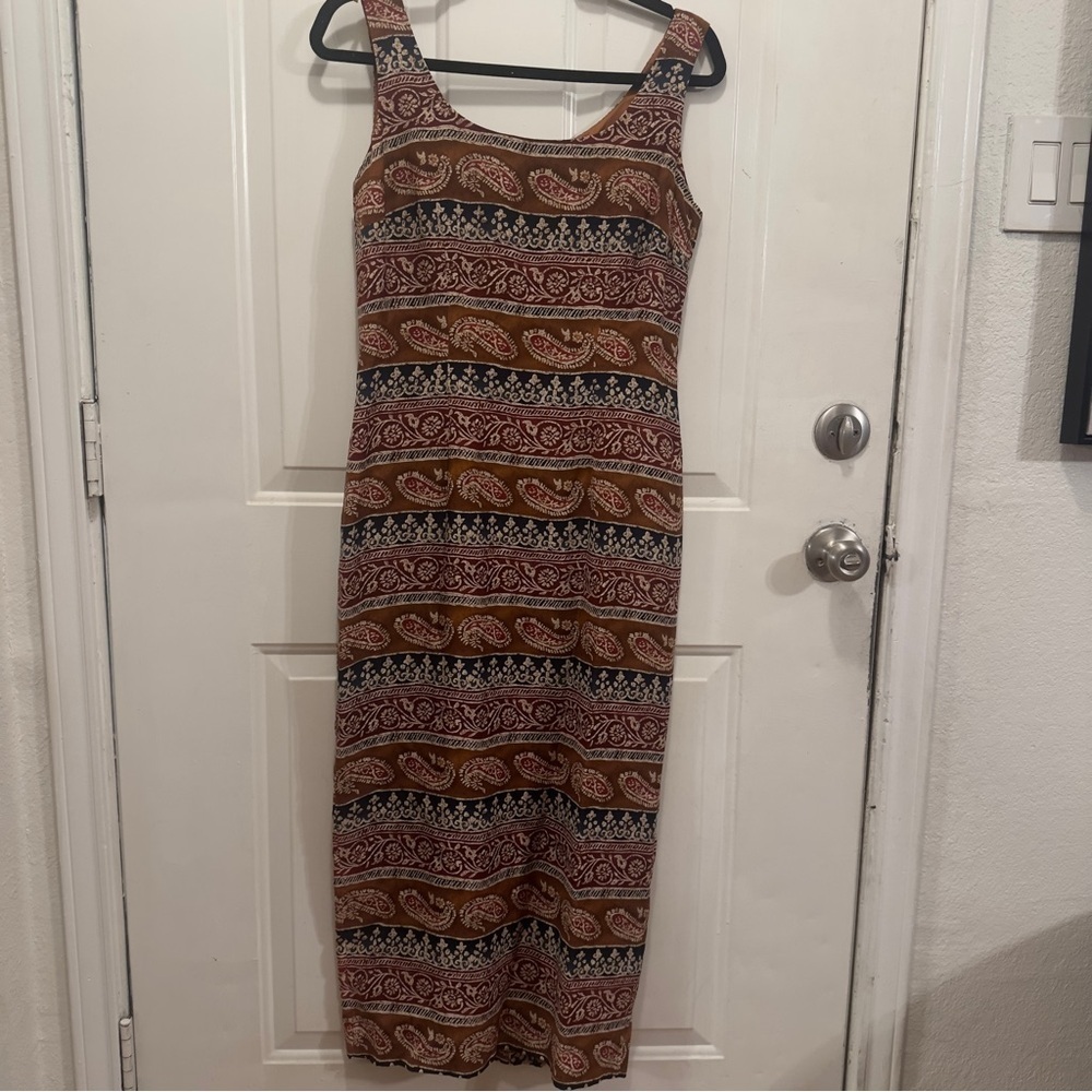Maggy London 100% Silk Multicolor Paisley Maxi Dress